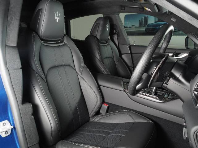 Maserati Levante 9