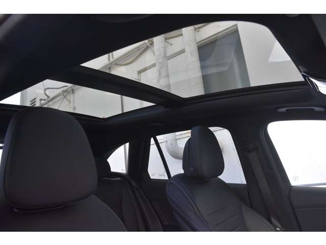 Mercedes-Benz GLC 8