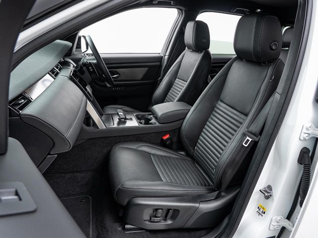 Land Rover Discovery Sport 12