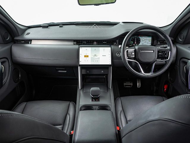 Land Rover Discovery Sport 2