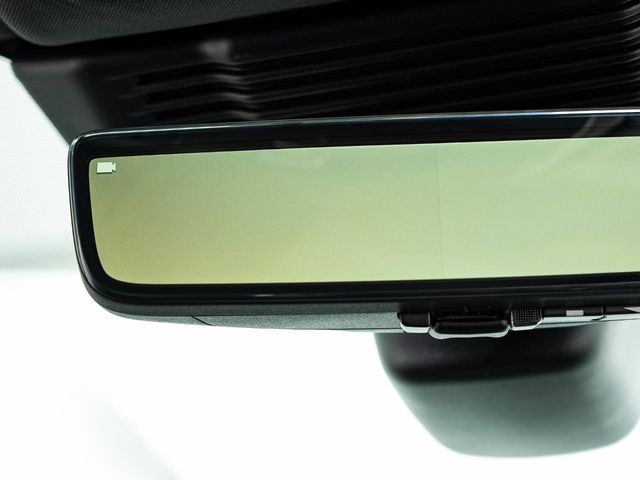 Land Rover Discovery Sport 6