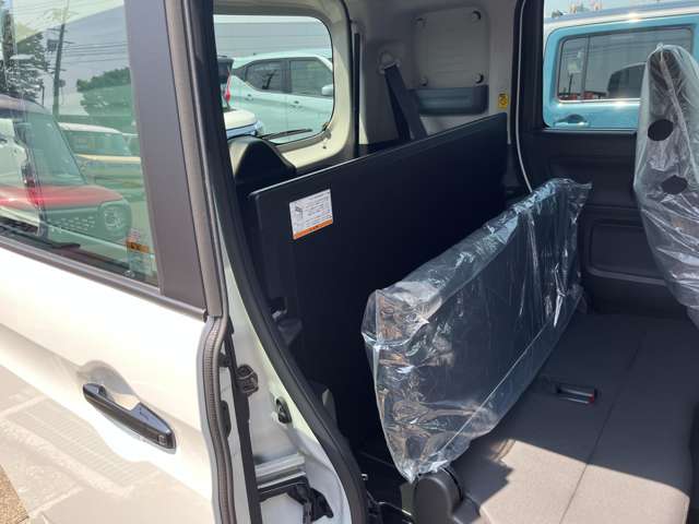 Suzuki Spacia Base 11