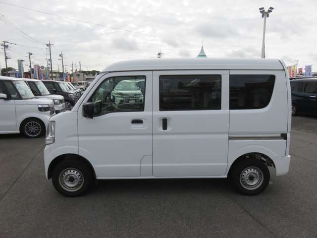 Suzuki Every 12