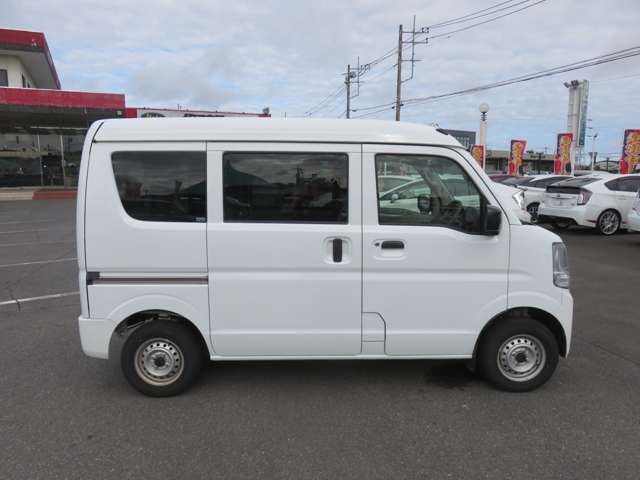 Suzuki Every 8