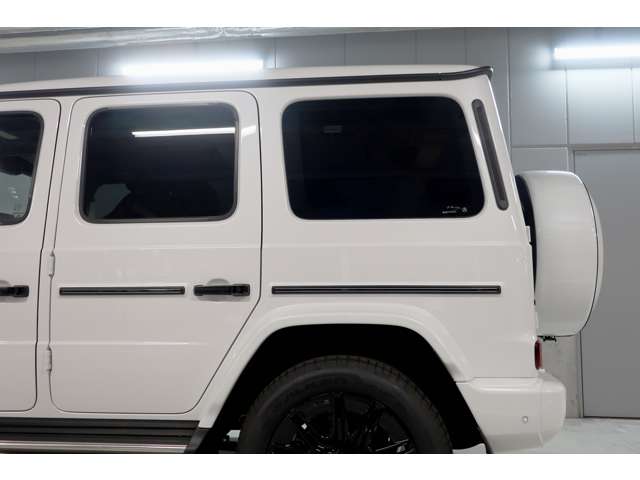 Mercedes-Benz G-Class 10
