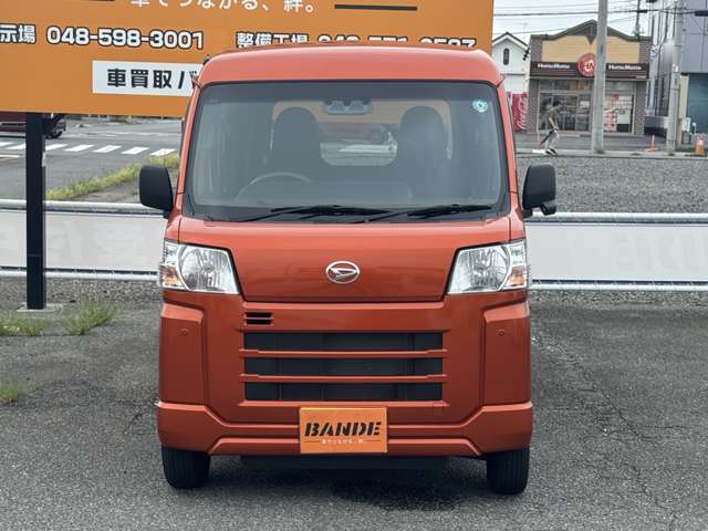 Daihatsu Hijet Cargo 3