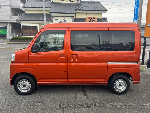 Daihatsu Hijet Cargo 9