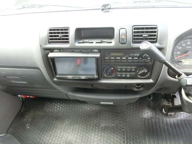 Mazda Bongo Truck 12