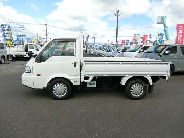 Mazda Bongo Truck 3