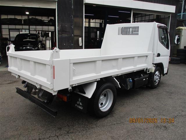 Mitsubishi Fuso Canter 6