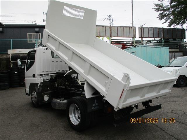 Mitsubishi Fuso Canter 8