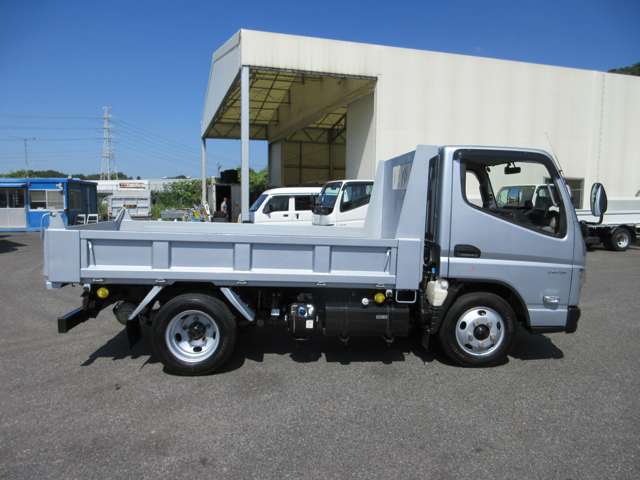 Mitsubishi Fuso Canter 7