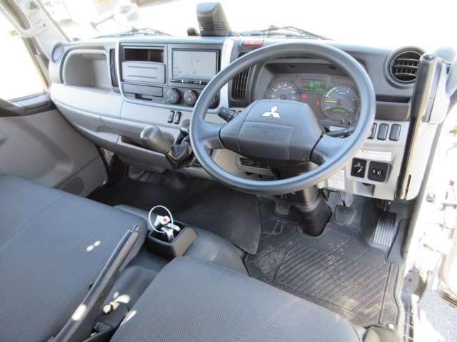 Mitsubishi Fuso Canter 10