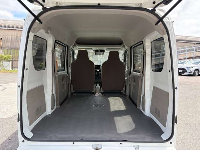 Suzuki Every 9