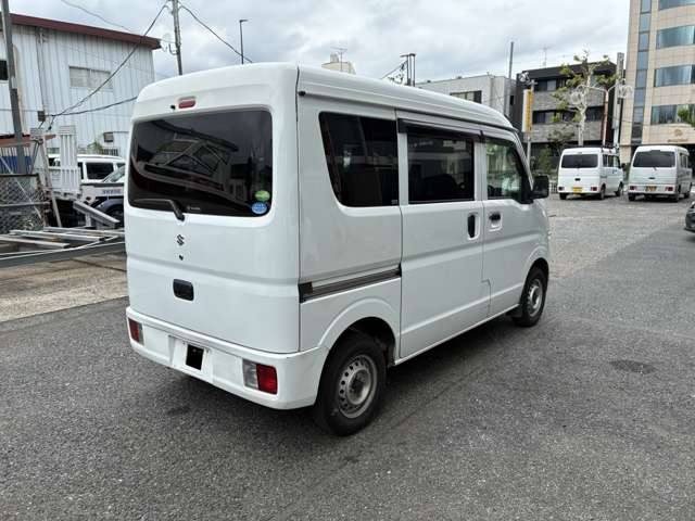 Suzuki Every 8