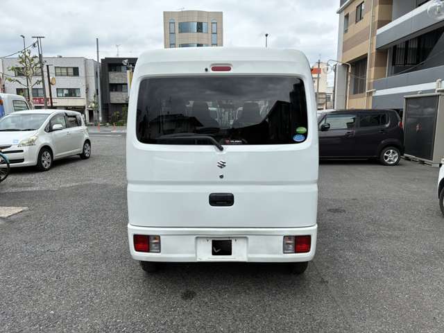 Suzuki Every 9