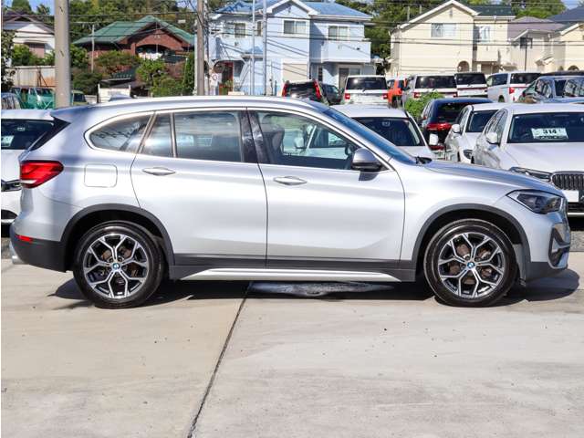 BMW X1 12