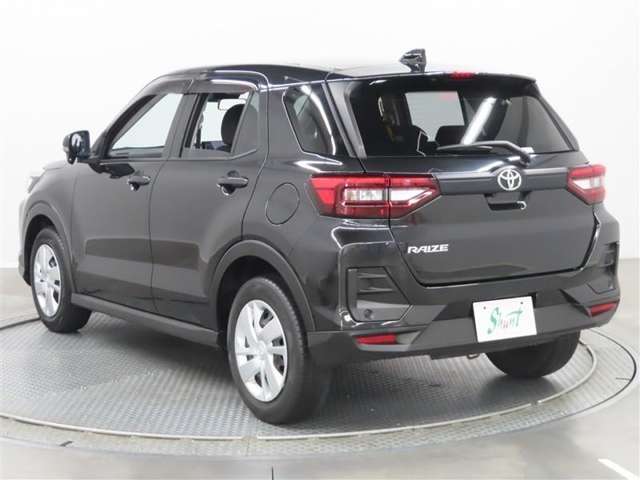Toyota Raize 3