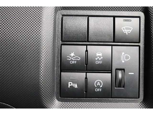 Toyota Raize 10
