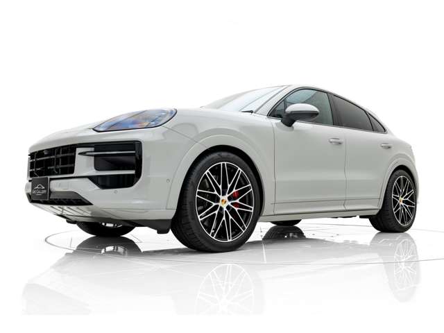 Porsche Cayenne Coupe 11