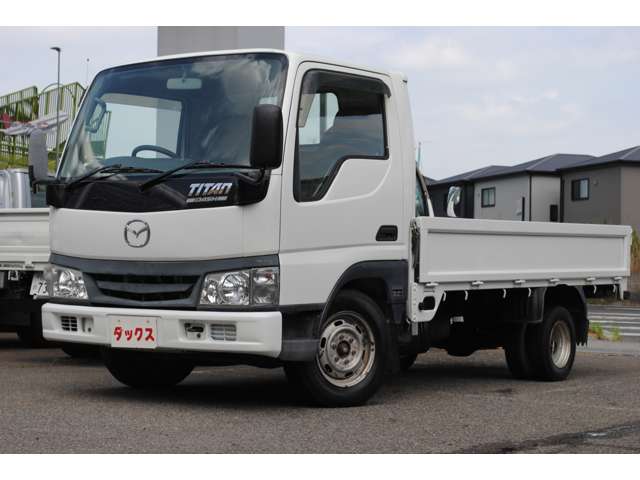 Mazda Titan Dash 12