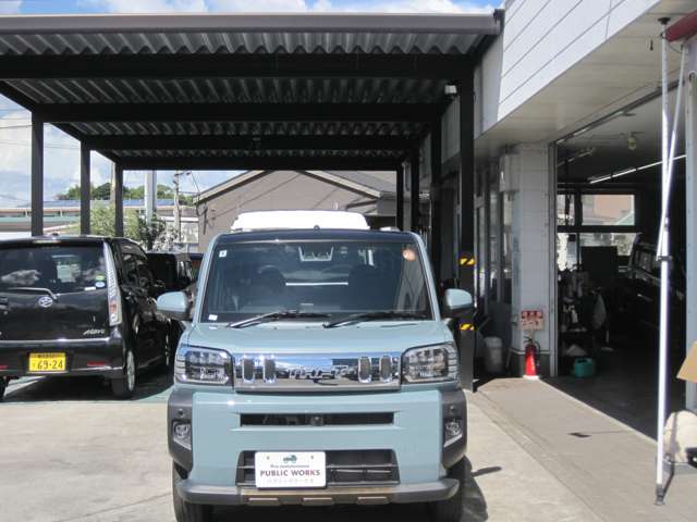 Daihatsu Taft 2