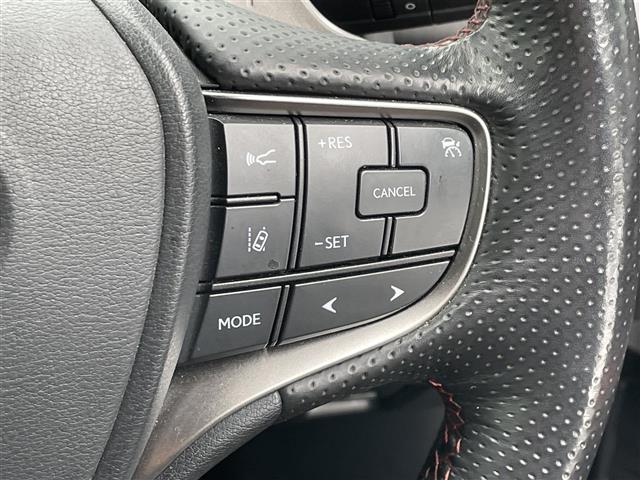 Lexus UX 7