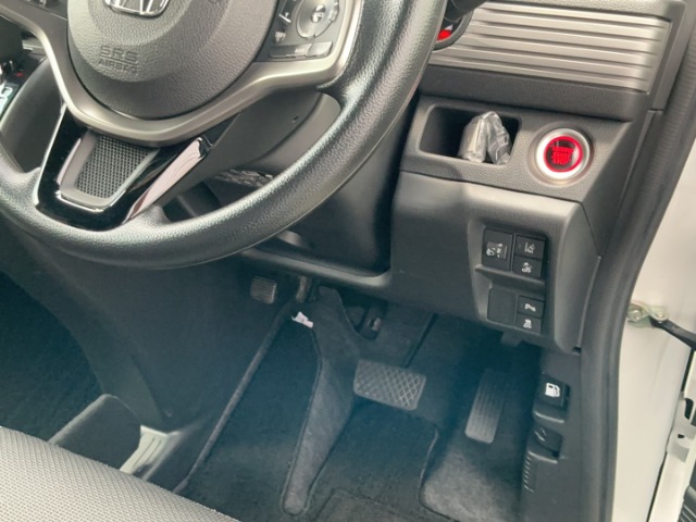 Honda N-VAN 11