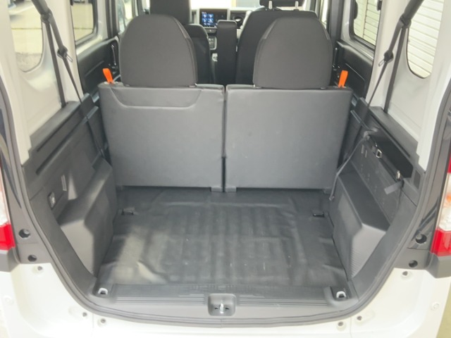 Honda N-VAN 8