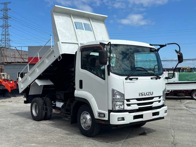 Isuzu Forward 3
