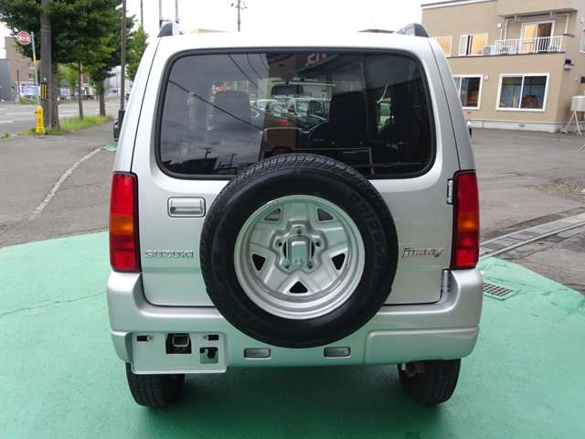 Suzuki Jimny 4