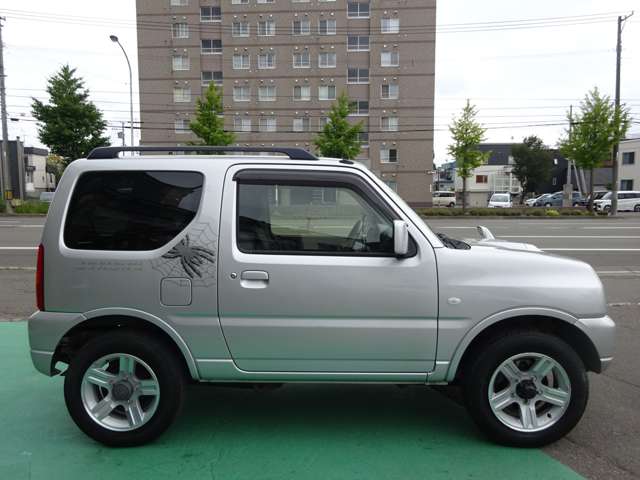 Suzuki Jimny 6