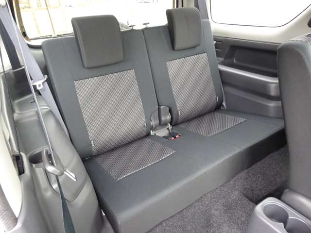 Suzuki Jimny 10