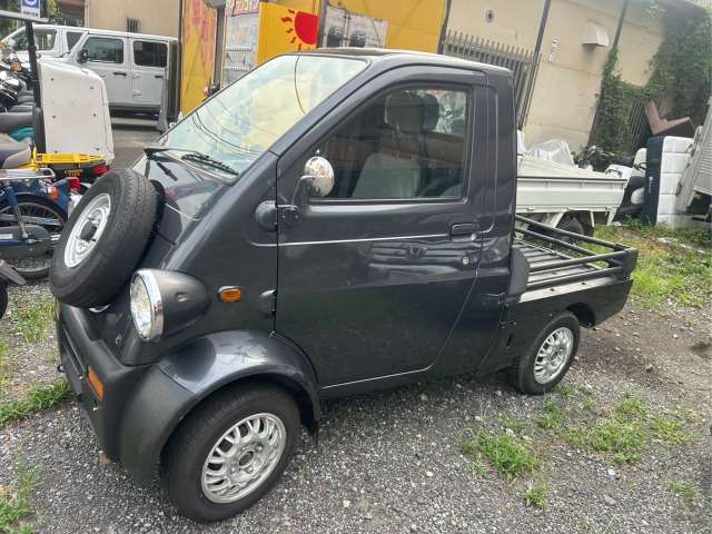 Daihatsu Midget II 5