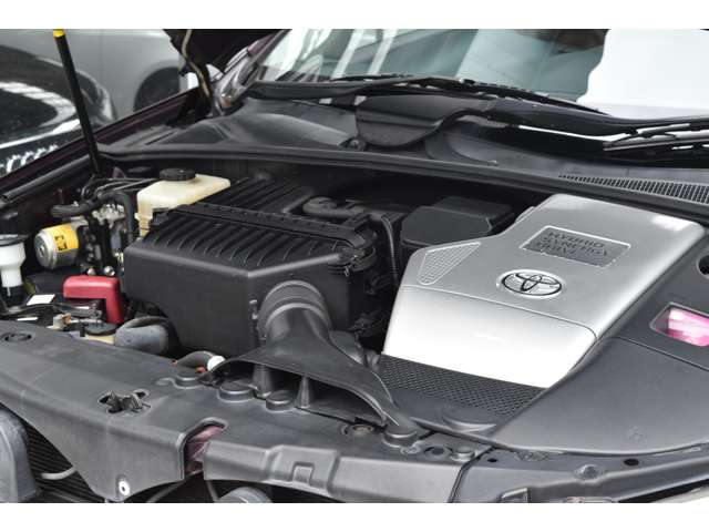 Toyota Harrier Hybrid 3