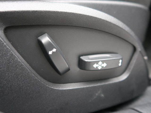 Volvo V40 Cross Country 11