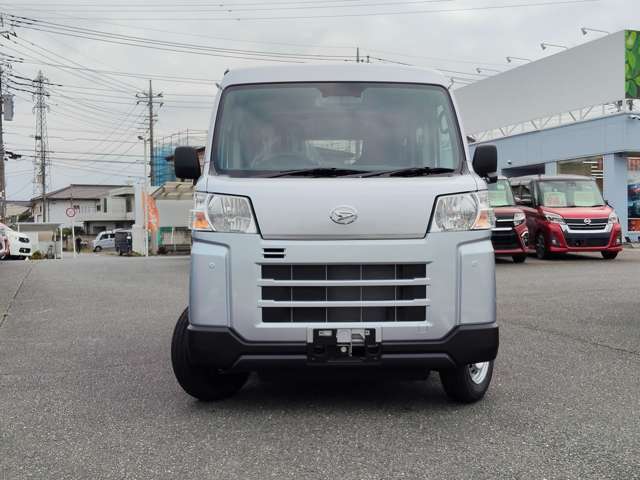 Daihatsu Hijet Cargo 3