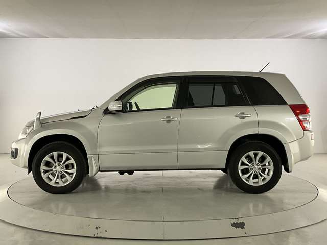 Suzuki Escudo 7