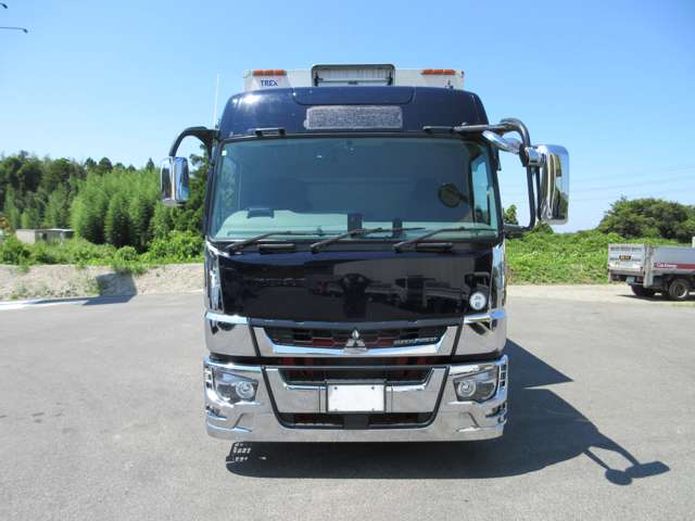 Mitsubishi Fuso Super Great 2