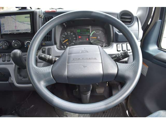 Mitsubishi Fuso Canter 5