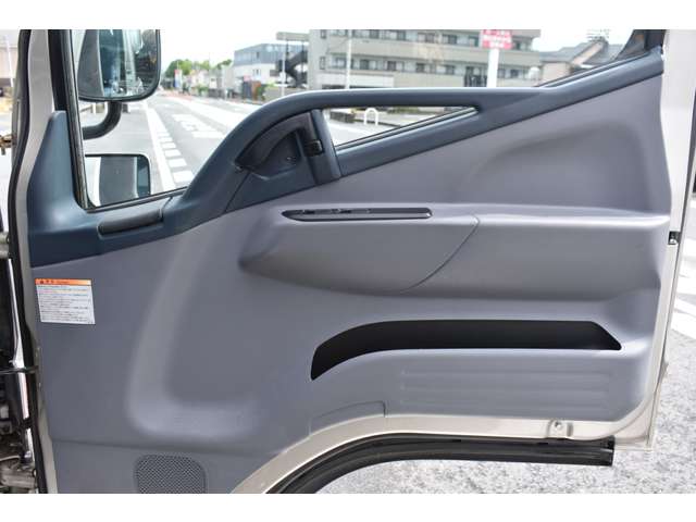 Mitsubishi Fuso Canter 8