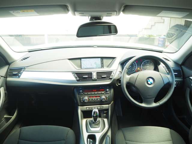 BMW X1 11