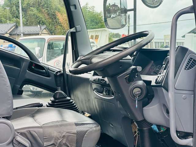 Isuzu Forward 11