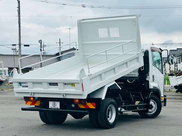 Isuzu Forward 10