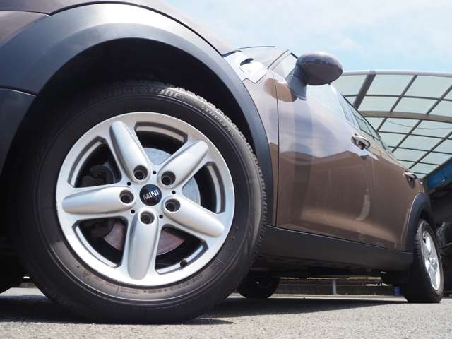 MINI Crossover 10