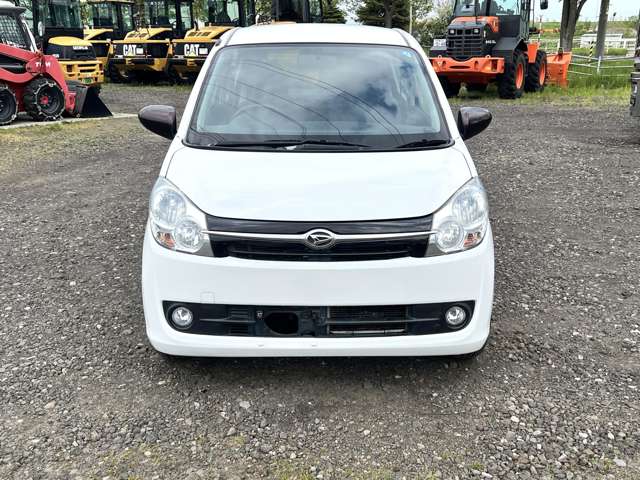 Daihatsu Mira 3