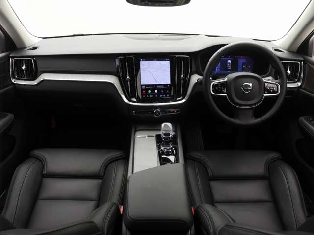 Volvo V60 Cross Country 4
