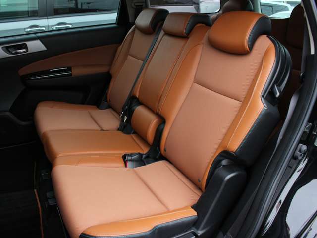 Subaru Exiga Crossover7 11