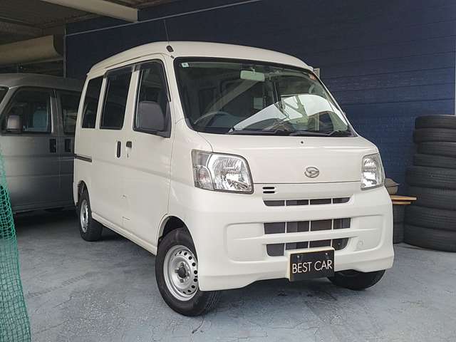 Daihatsu Hijet Cargo 3