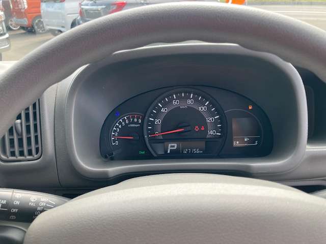Suzuki Every 8